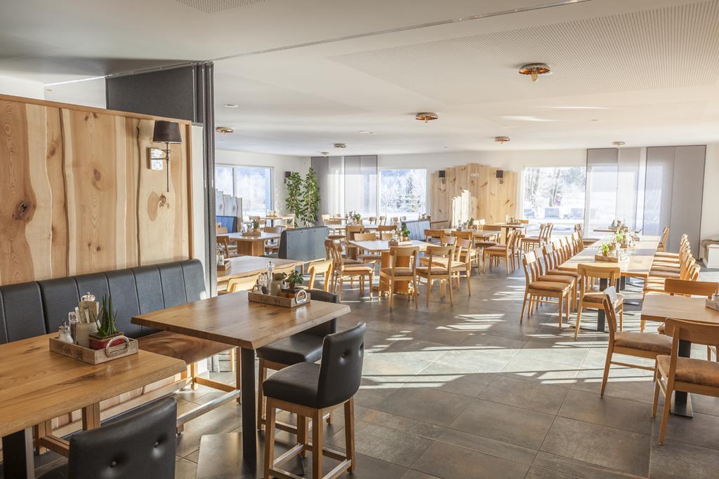 Hotel Hofgut Tiergarten Аулендорф Экстерьер фото